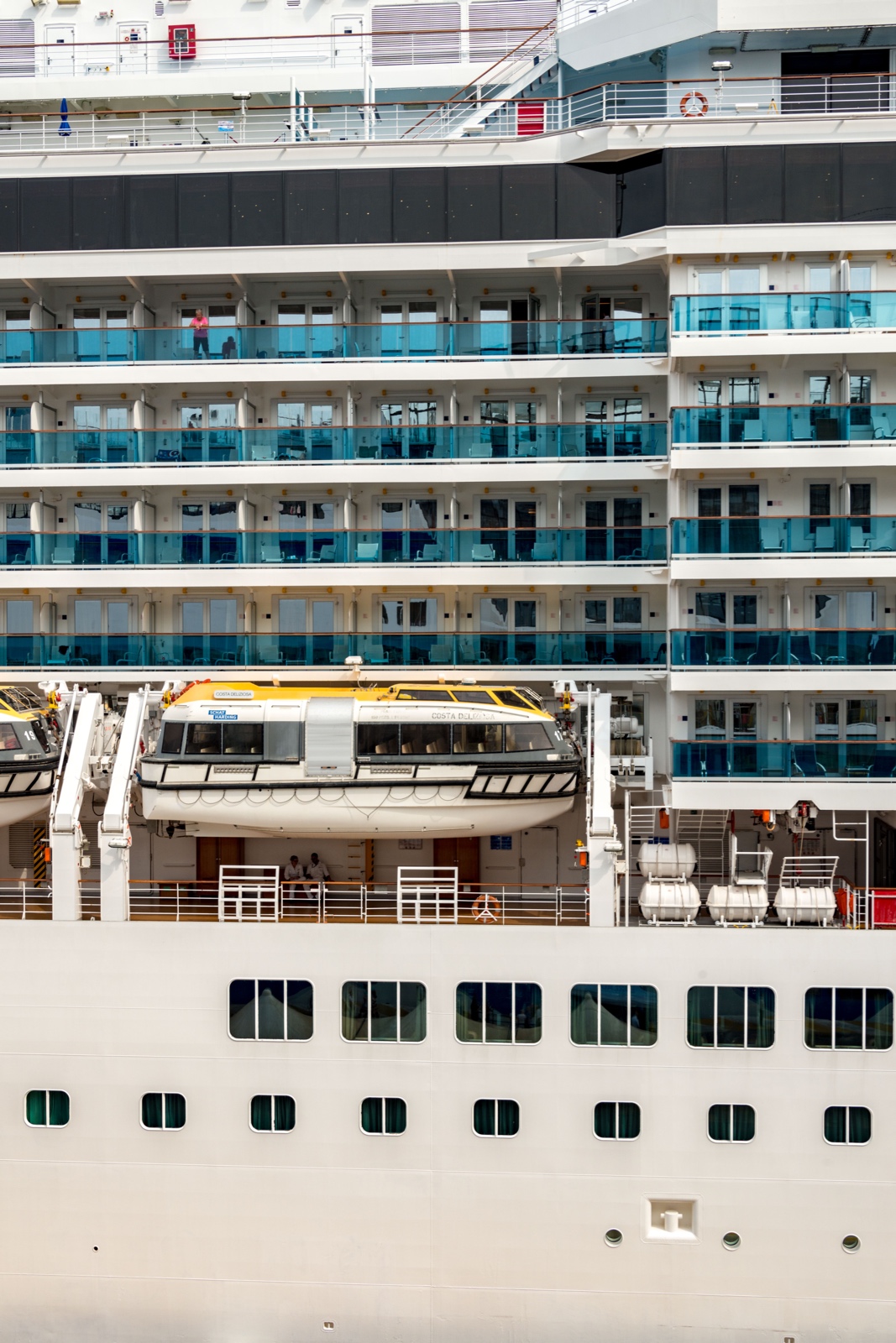 Nachbarschiff in Korfu