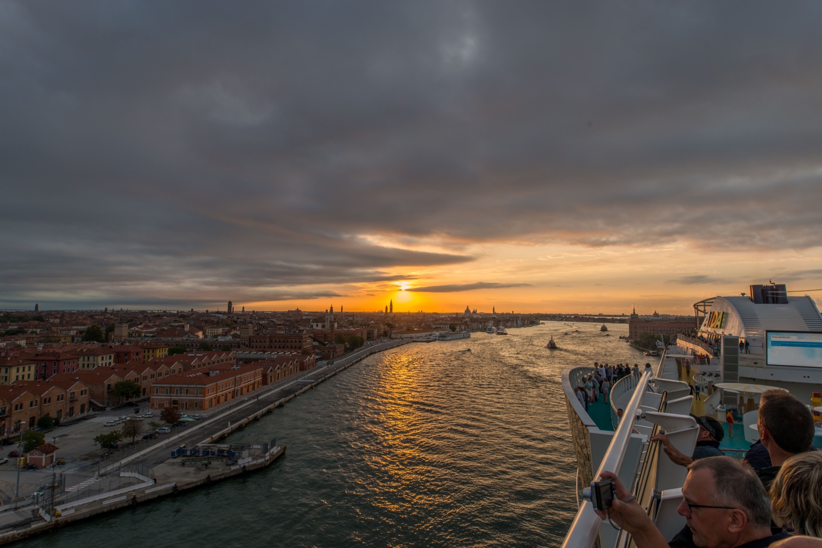 Einfahrt in Venedig um 6:55 Uhr