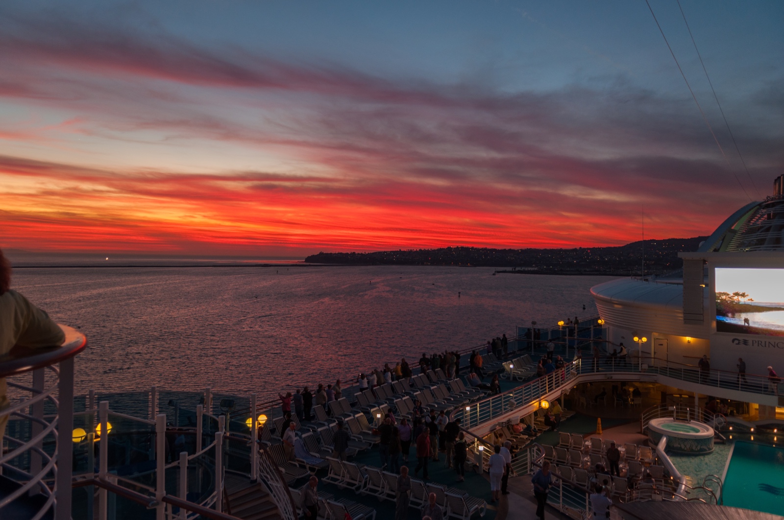 Ausfahrt von LA mit Sonnenuntergang