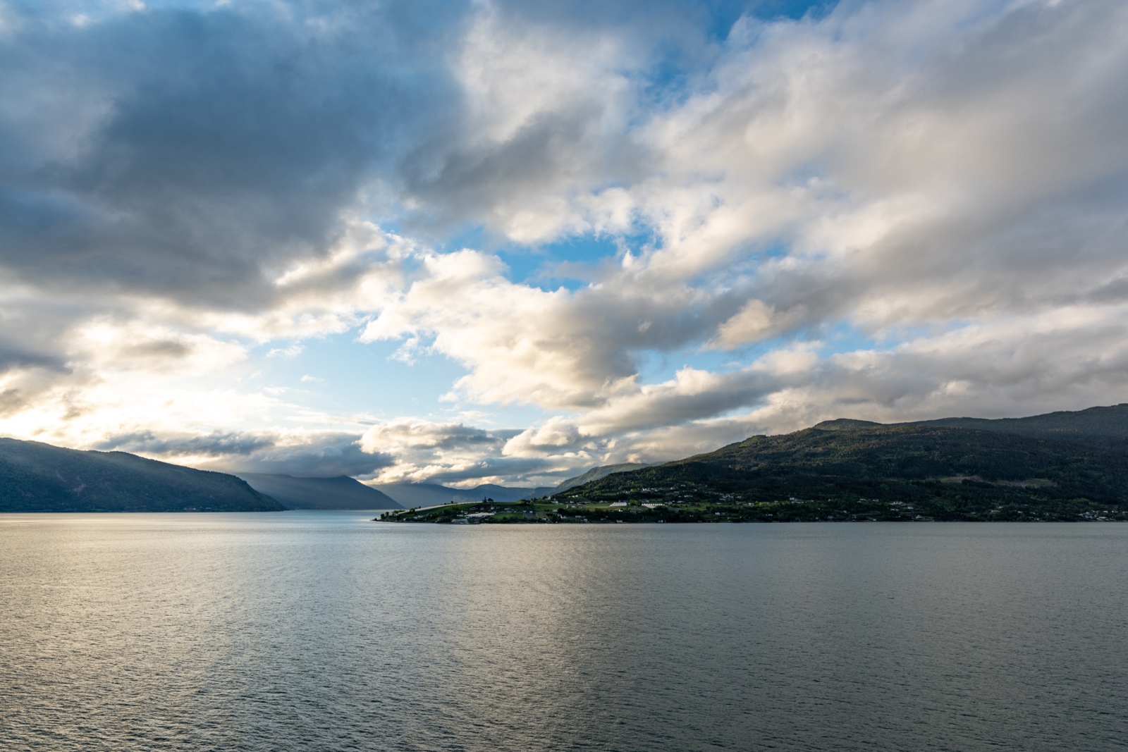 Einfahrt in den Sognefjord, Norwegen