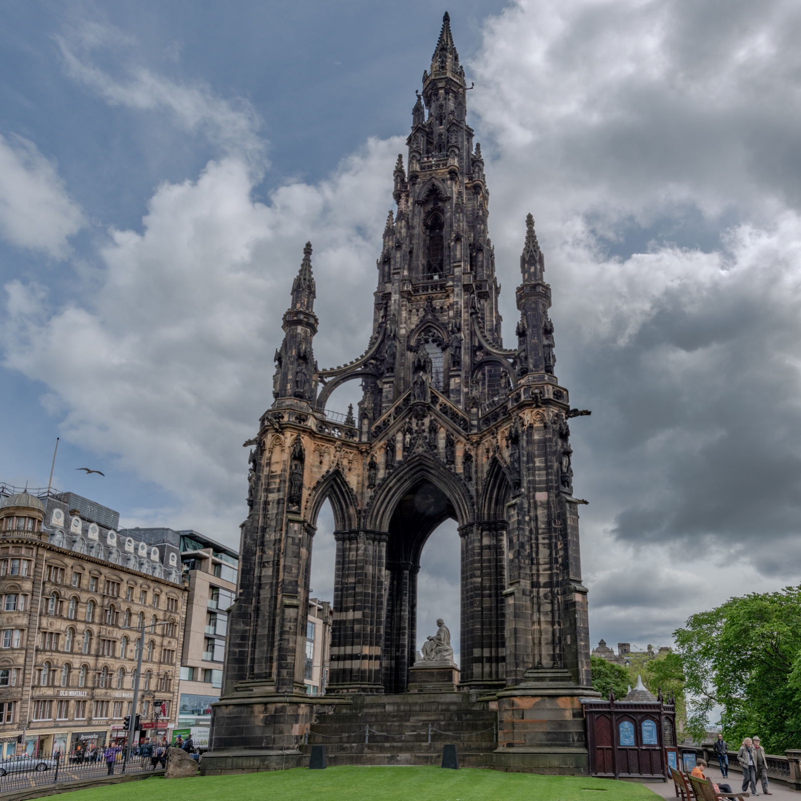 Scott Monument in Edinburgh, Schottland