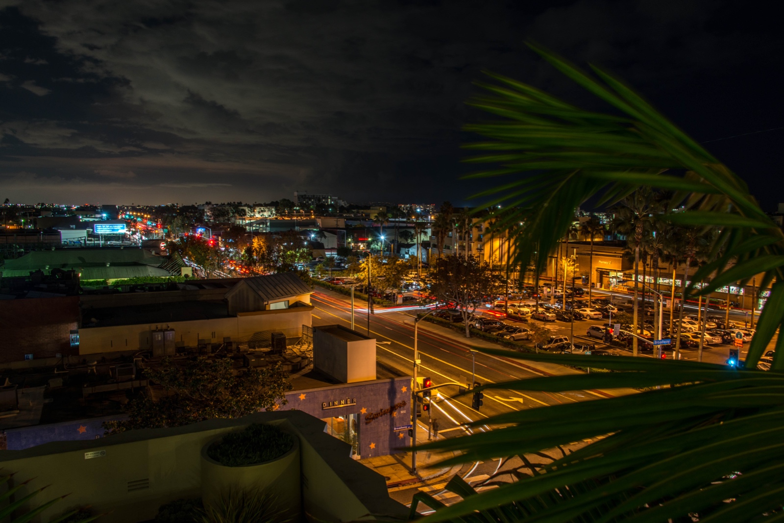 Lincoln Boulevard at night, Los Angeles