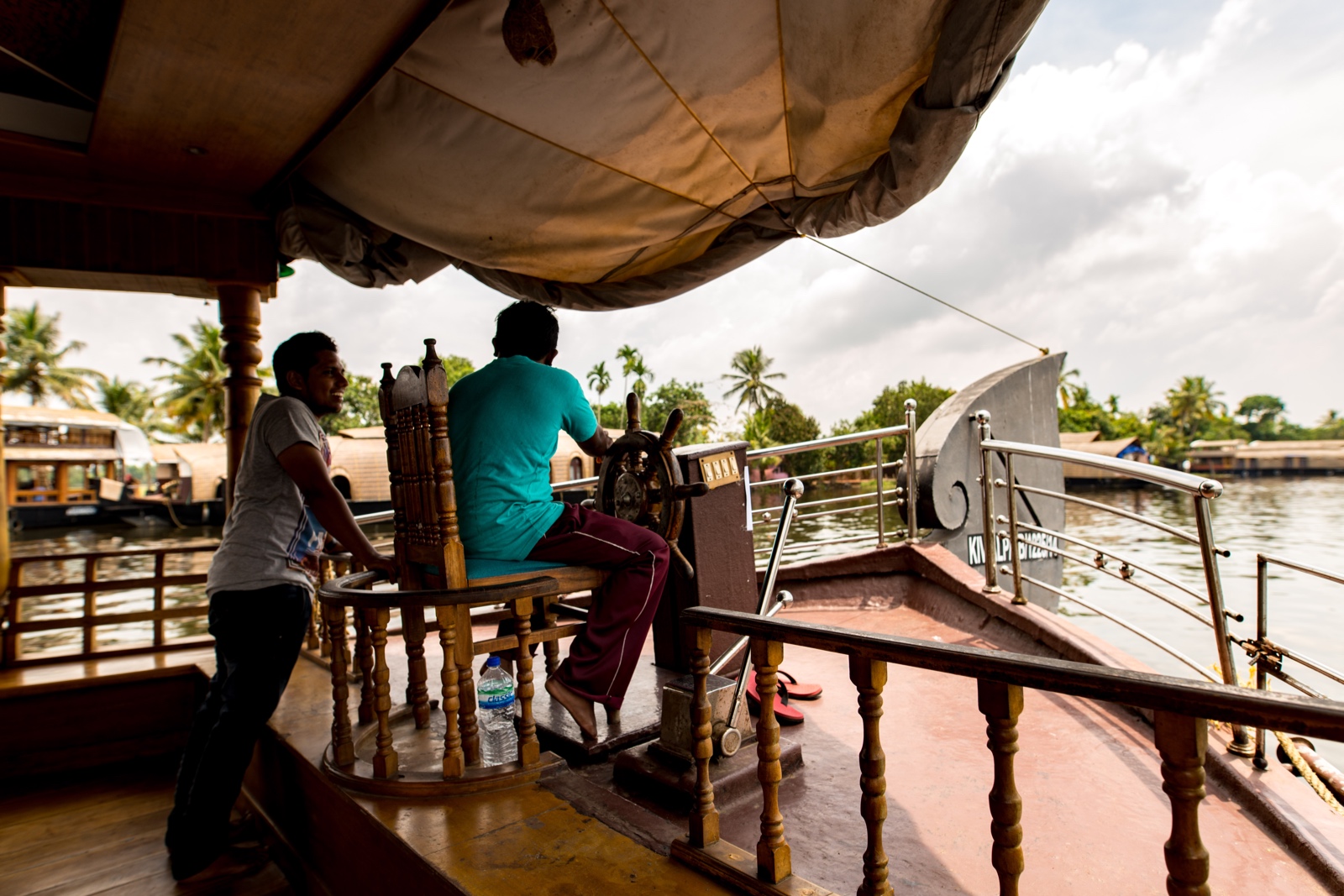 Bootsfahrt auf den Backwaters