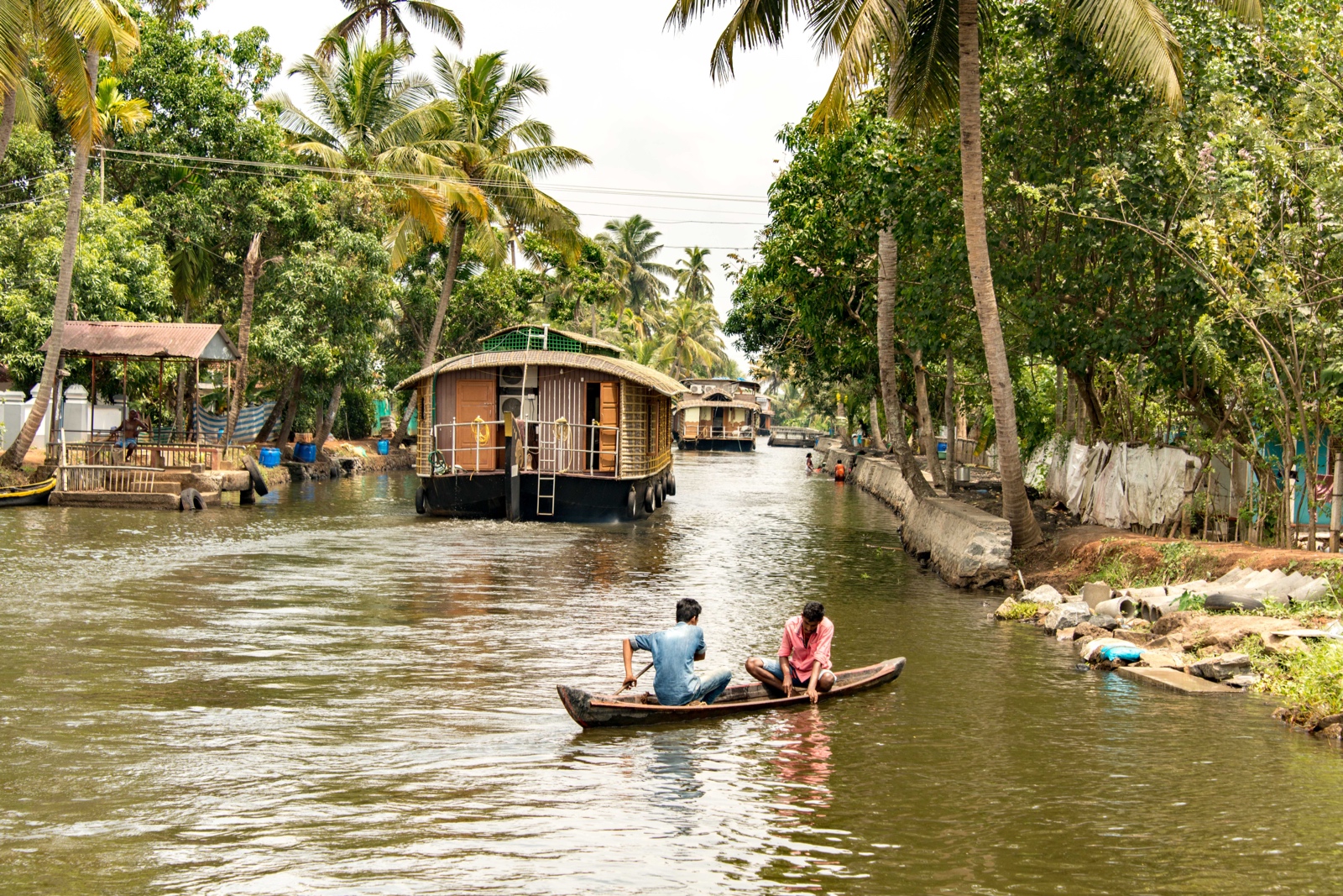 Bootsfahrt auf den Backwaters