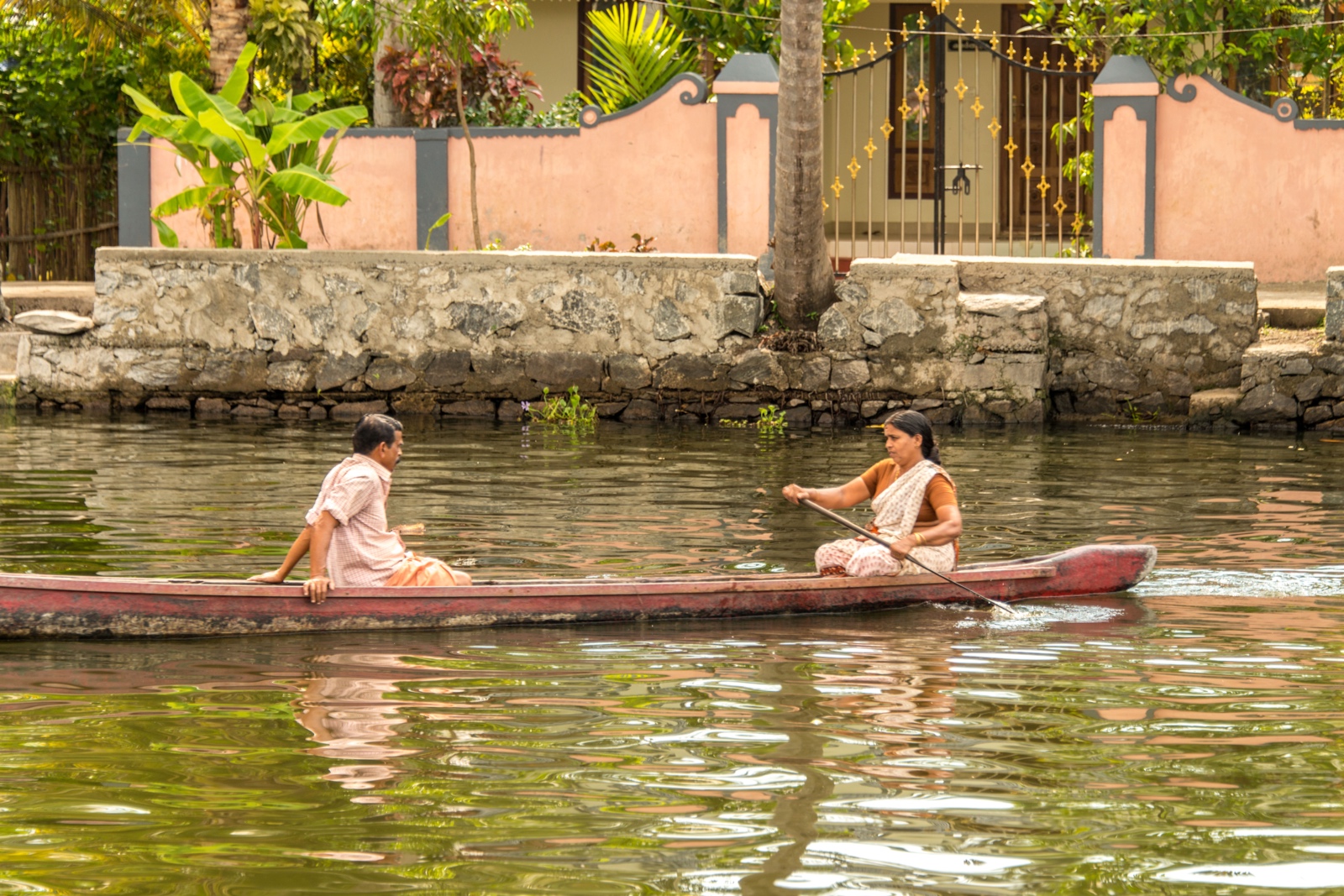 Bootsfahrt auf den Backwaters